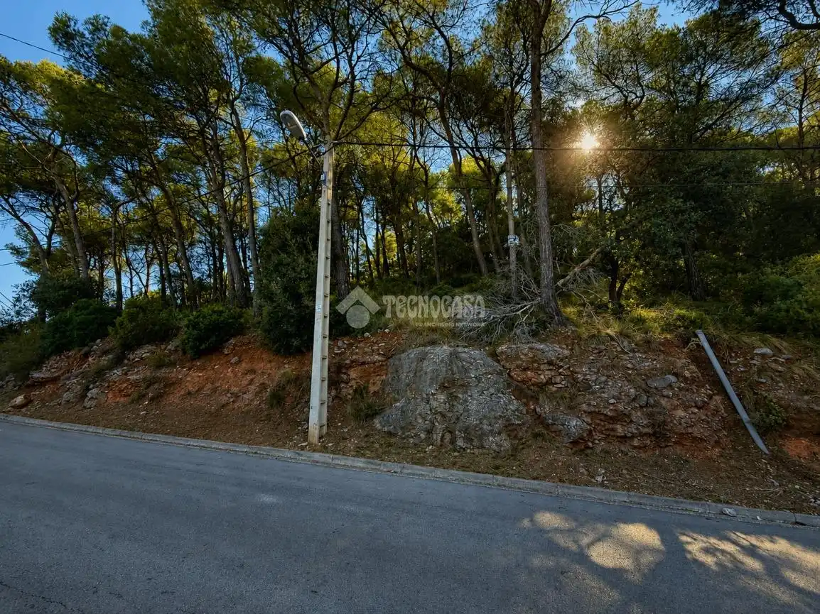 Residential land for sale in Airesol