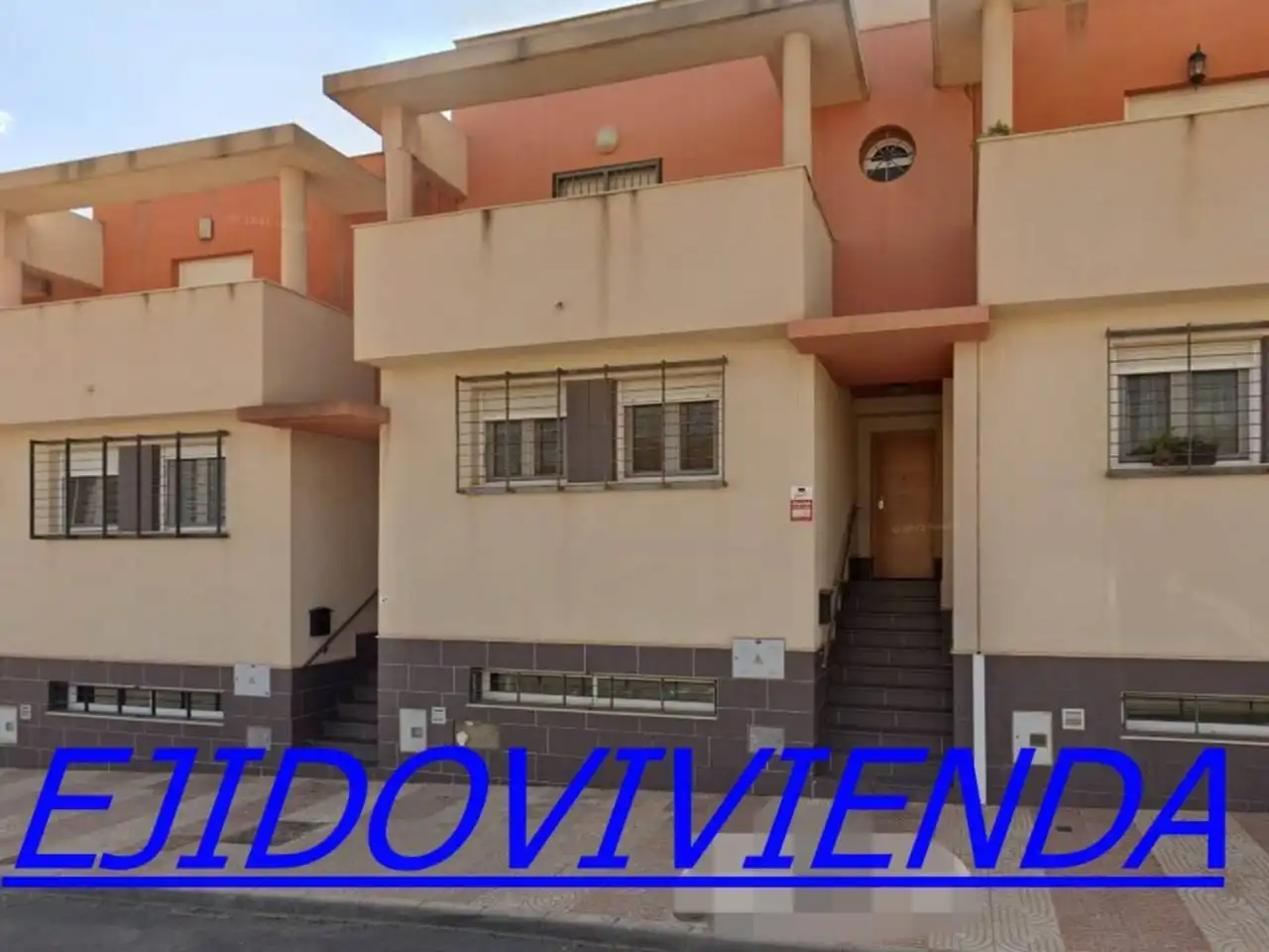 Exterior view of Houses for sale in Roquetas de Mar
