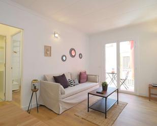 Apartament per a compartir a Collblanc