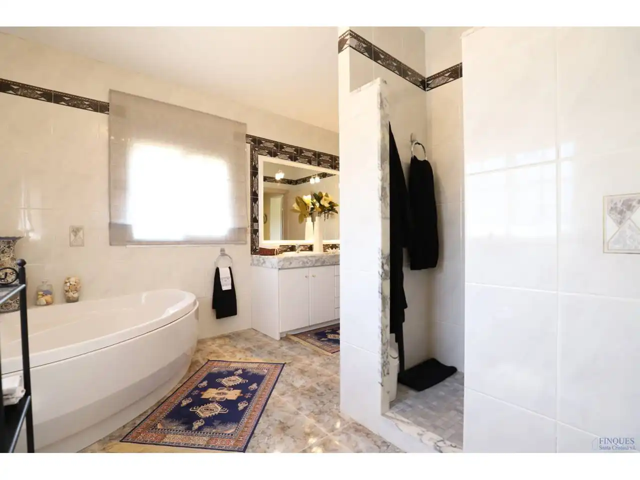 Bathroom of Houses for sale in Caldes de Malavella  with Heating, Private garden and Terrace