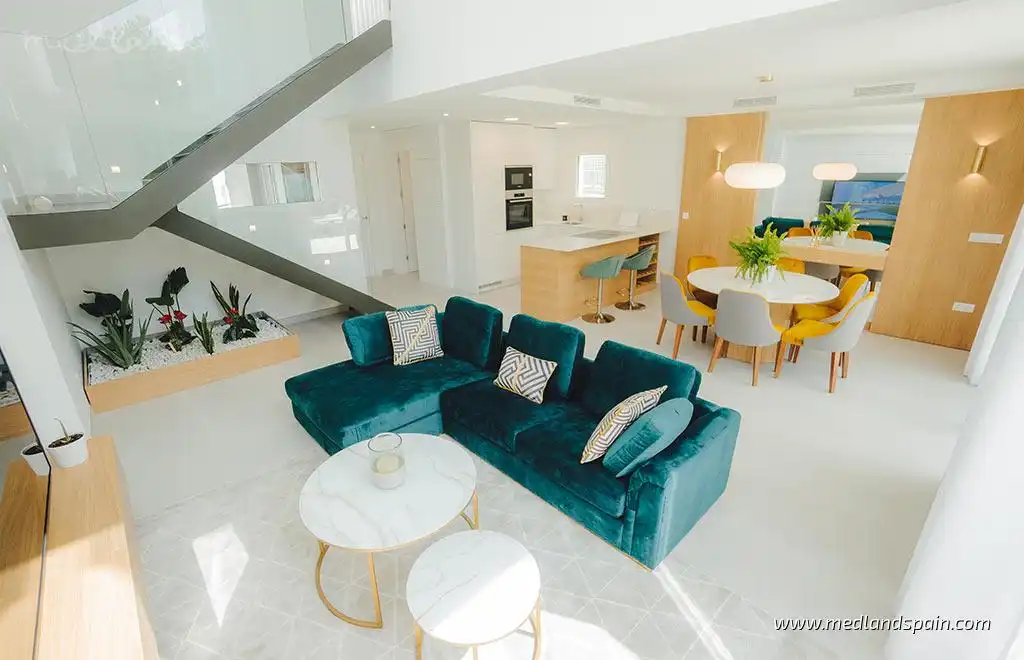 Detached house with pool for sale in Golf Bahía, imagen 5