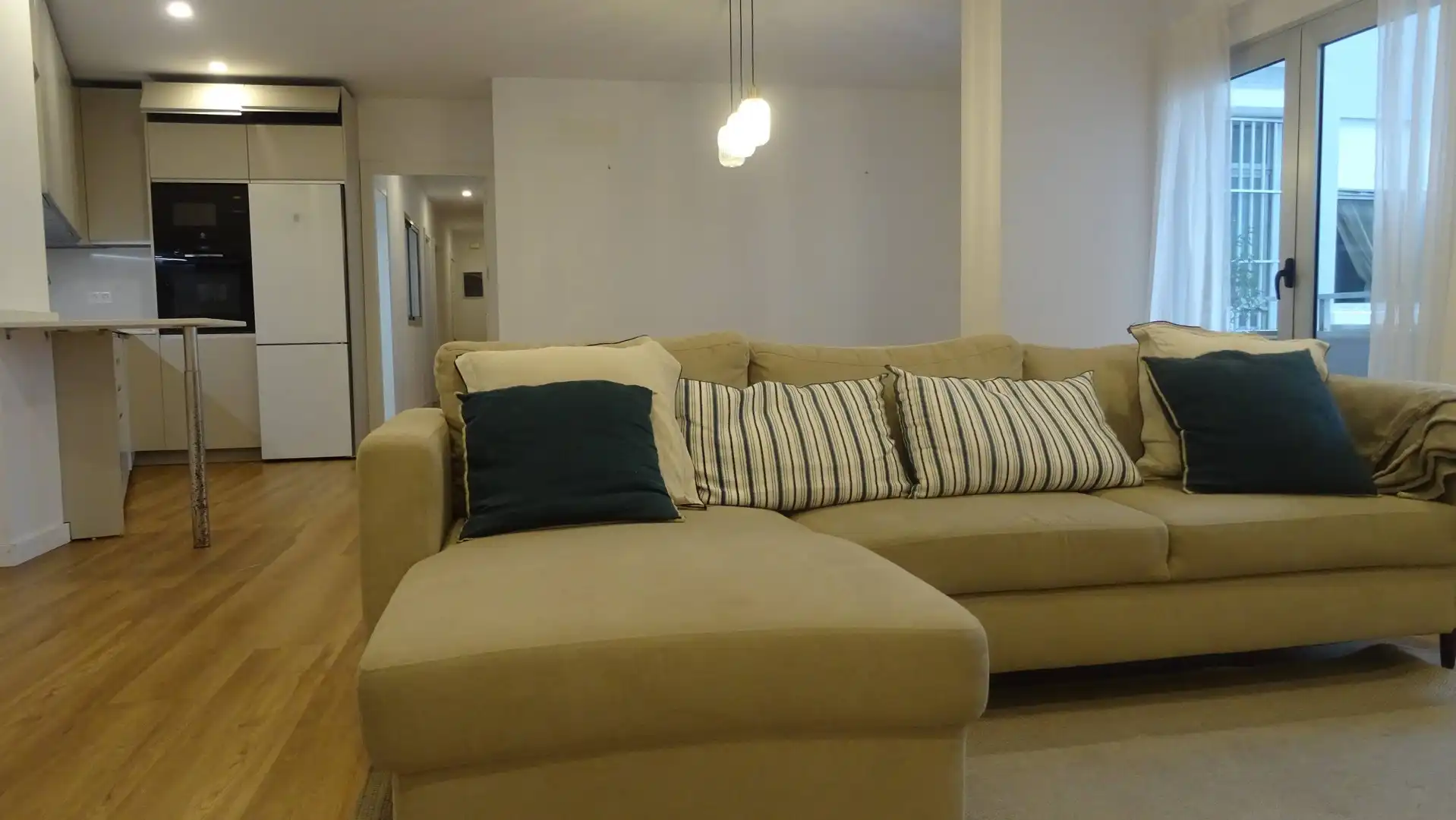 Wohnung zur Miete in Arenales - Lugo - Avda. Marítima