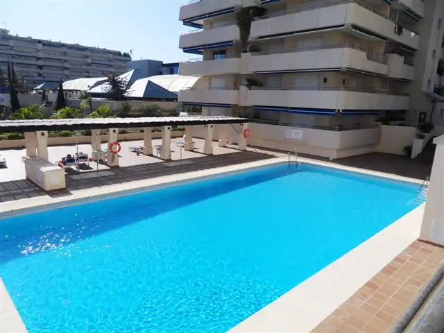 Apartament amb piscina en venda a Nueva Andalucía, imagen 11