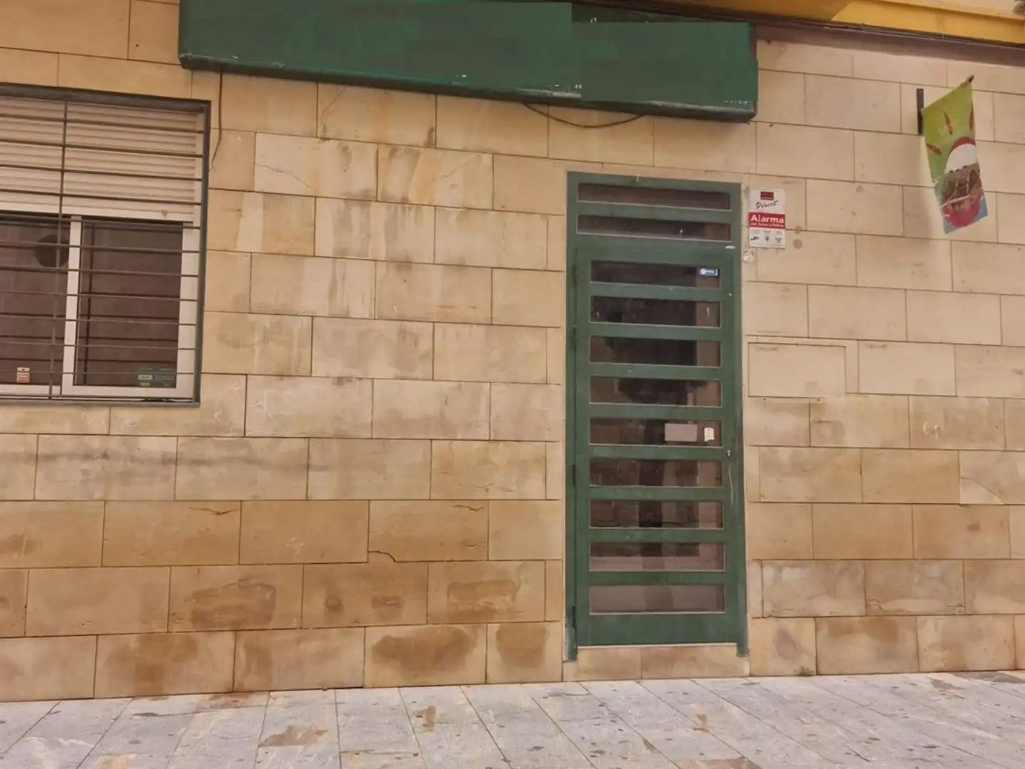 Vista exterior de Local de alquiler en Orihuela con Aire acondicionado