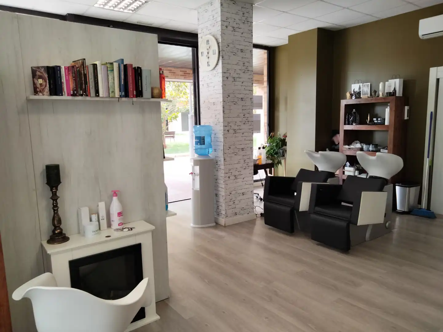 Locale commerciale in cessione a El Campillo - Norte, imagen 4