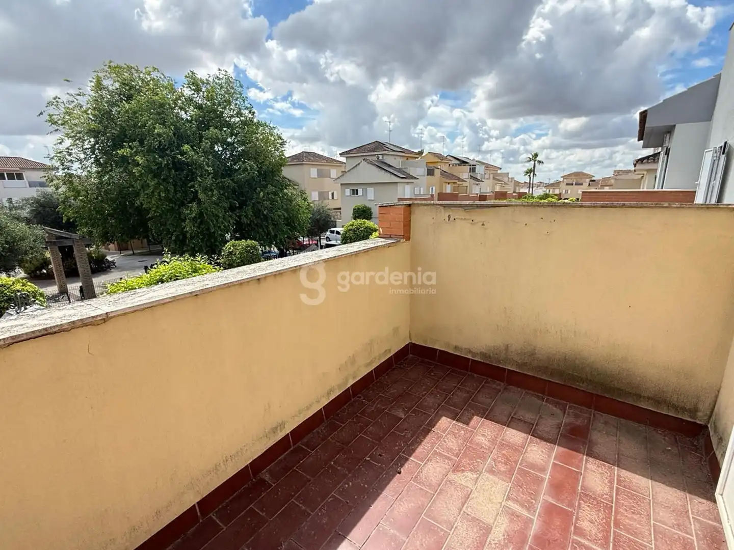 Jardín de Casa adosada en venta en Castilleja de la Cuesta con Aire acondicionado y Terraza