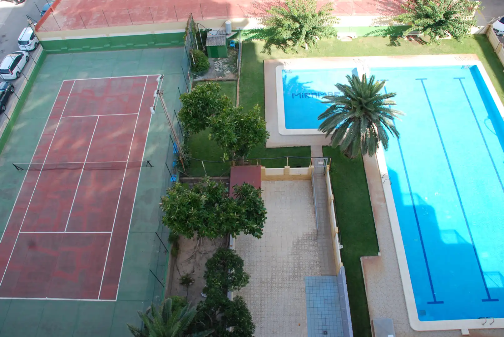 Appartement compact avec terrasse à vendre à Carrer dels Marenys 9