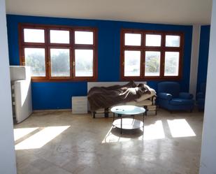 Sala d'estar de Local en venda en Mijas amb Aire condicionat, Terrassa i Moblat