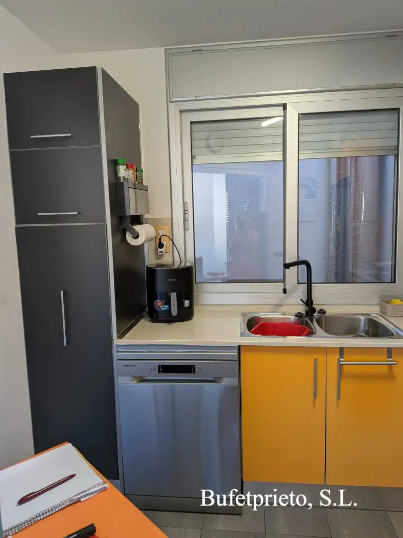 Cocina de Dúplex en venta en Sant Andreu de Llavaneres con Aire acondicionado, Calefacción y Terraza