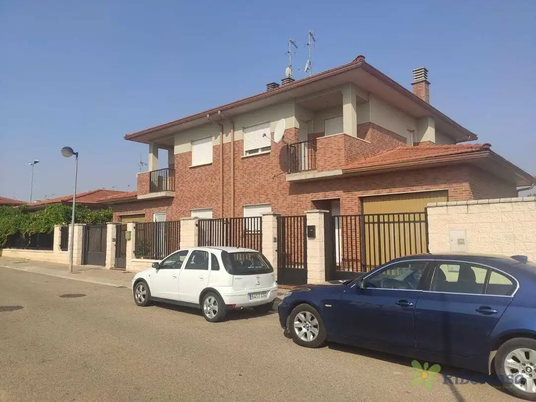 Vista exterior de Casa o chalet en venta en Castejón (Navarra)