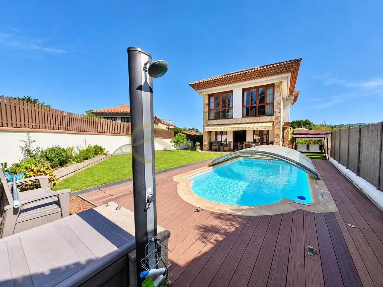 Casa con jardín en venta en LOS BAYONES 26, imagen 6