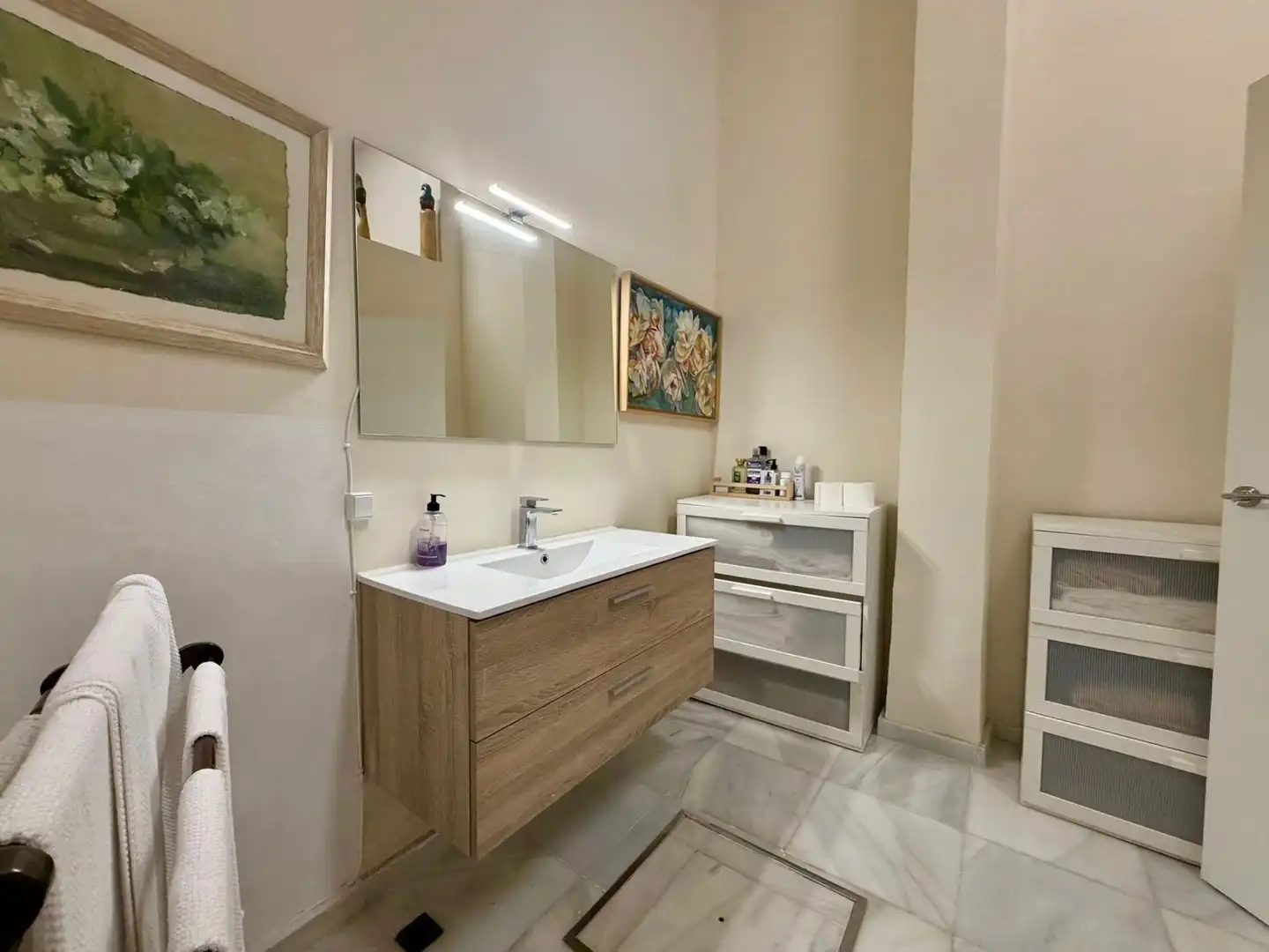 Baño de Piso en venta en Sevilla con Aire acondicionado, Calefacción y Amueblado