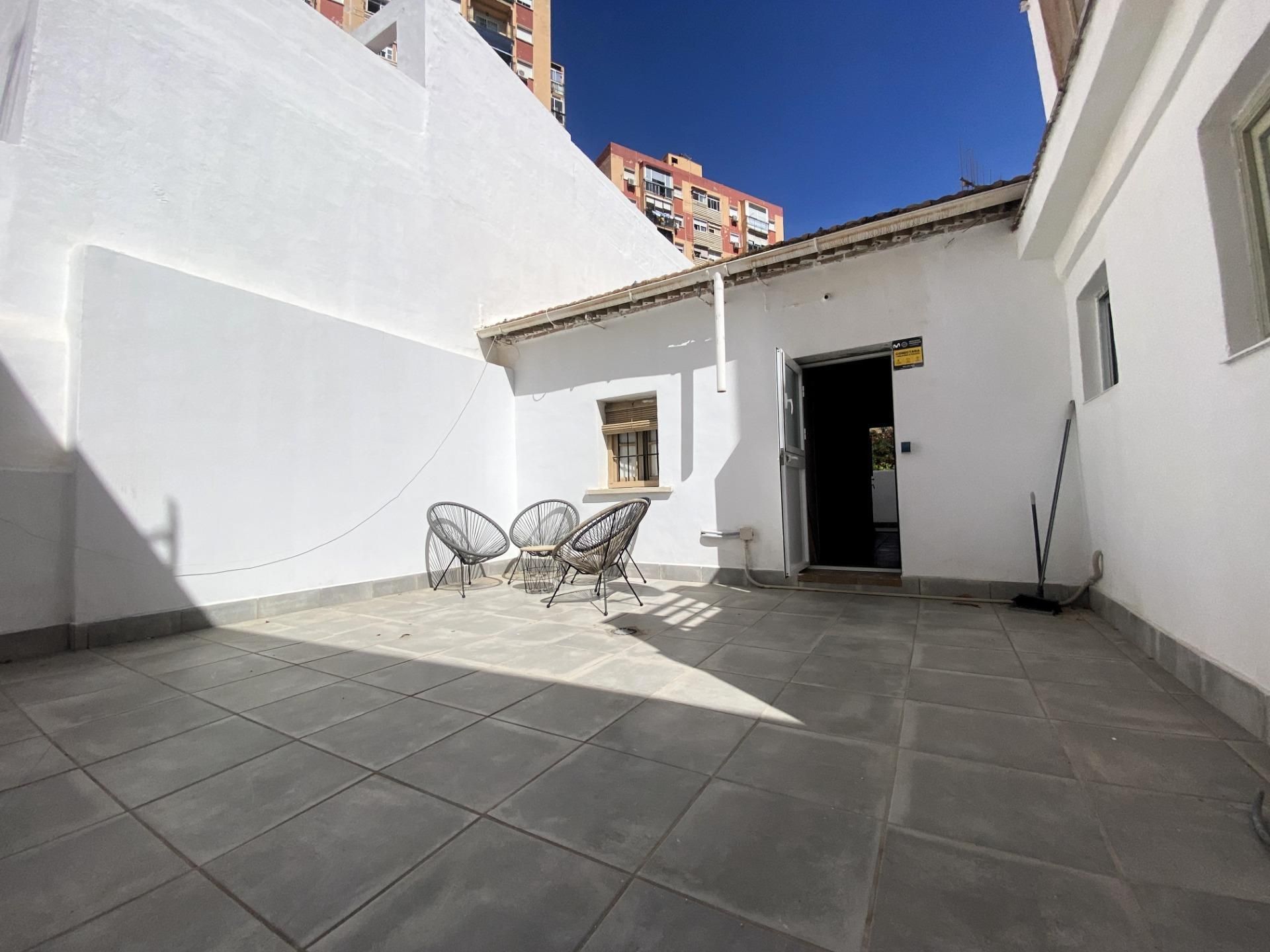 Terrassa de Casa adosada en venda en Málaga Capital amb Alarma
