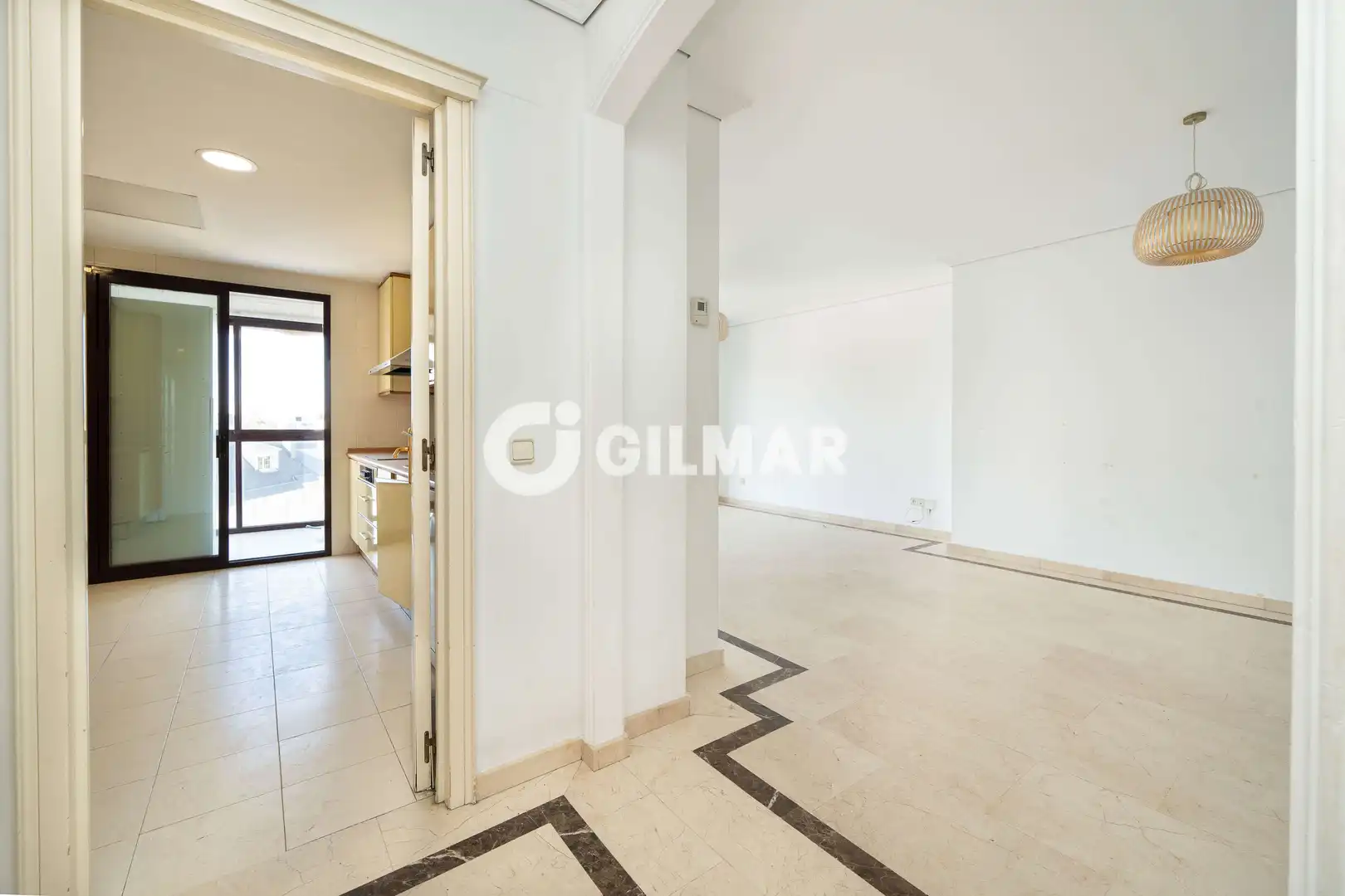 Flat for sale in Madrid  with Heating, Private garden and Storage room