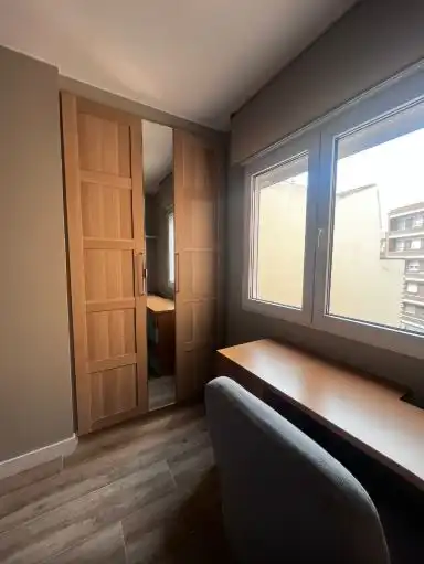 Bedroom of Flat for rent in Zaragoza  with Heating, Parquet flooring and Furnished