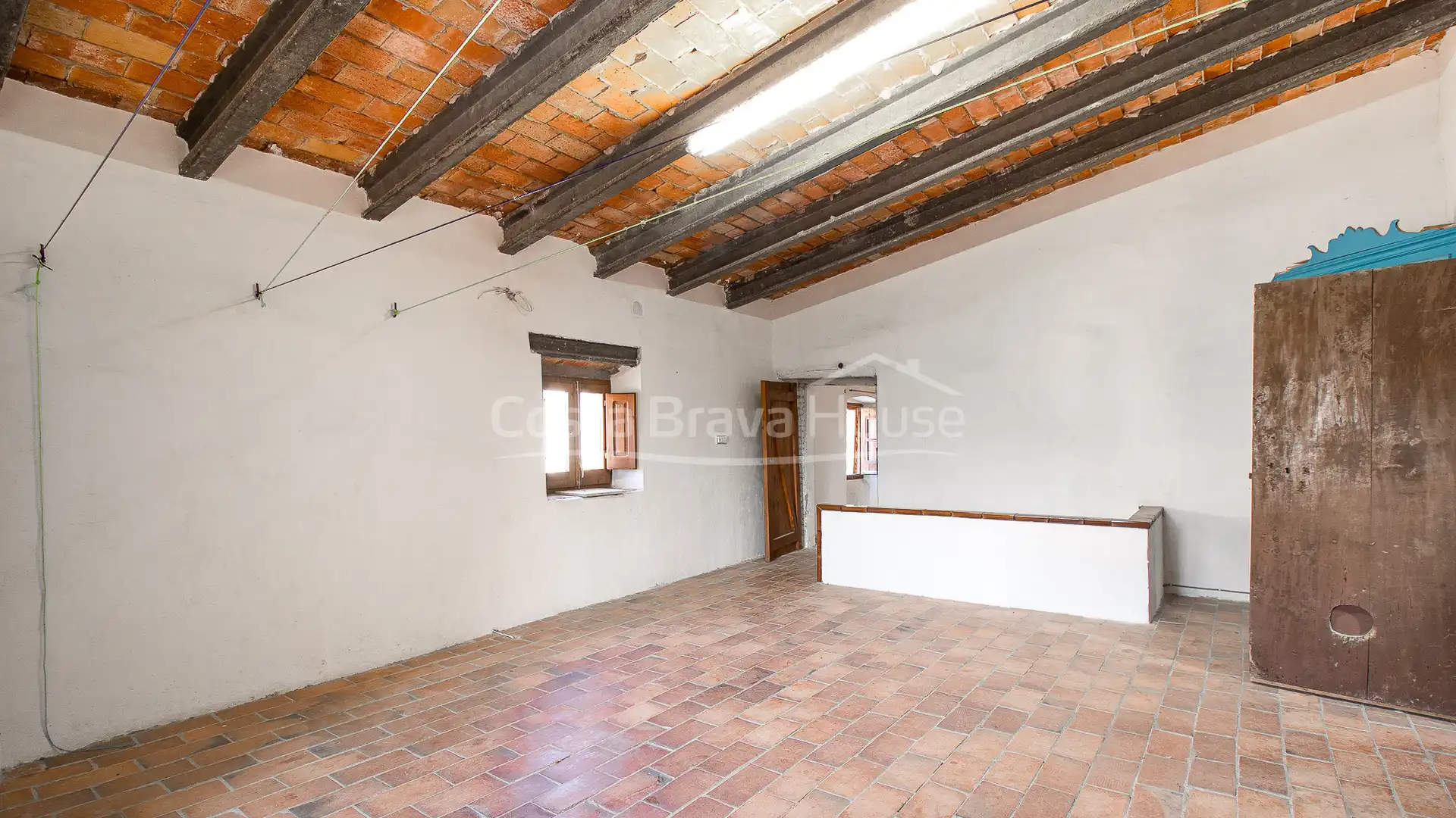 Country homes for sale in Carrer Major, Gualta