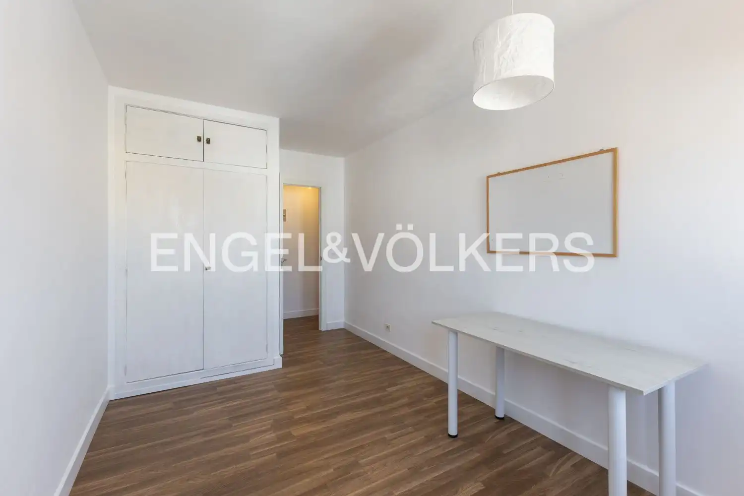 Bedroom of Flat for rent in Sagunto / Sagunt  with Air Conditioner, Heating and Parquet flooring