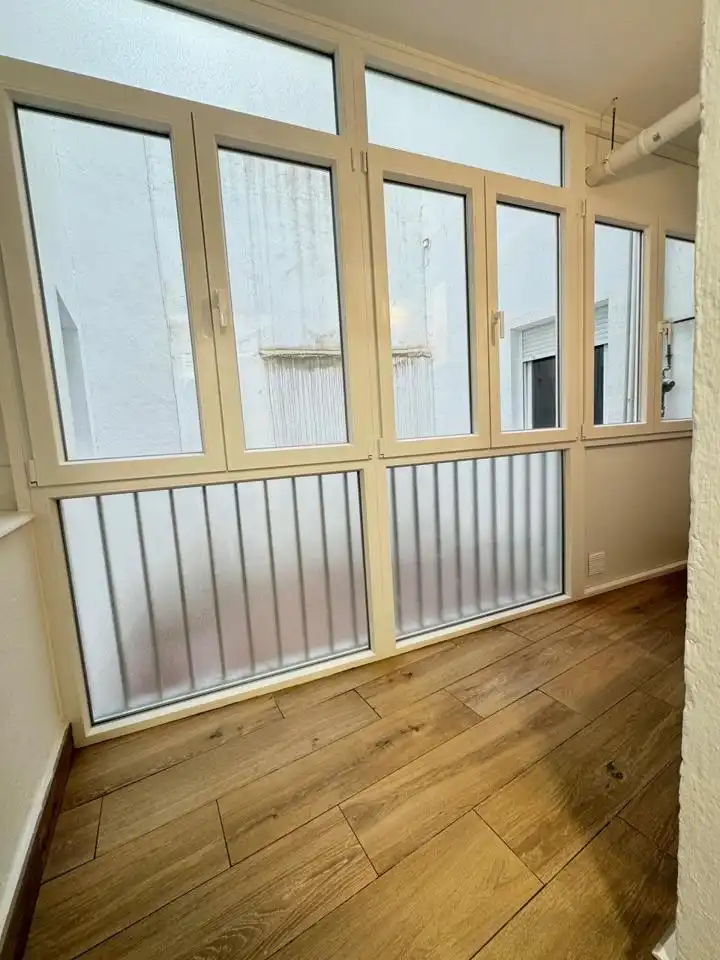 Terraza de Piso para compartir en Segovia con Calefacción, Terraza y Amueblado