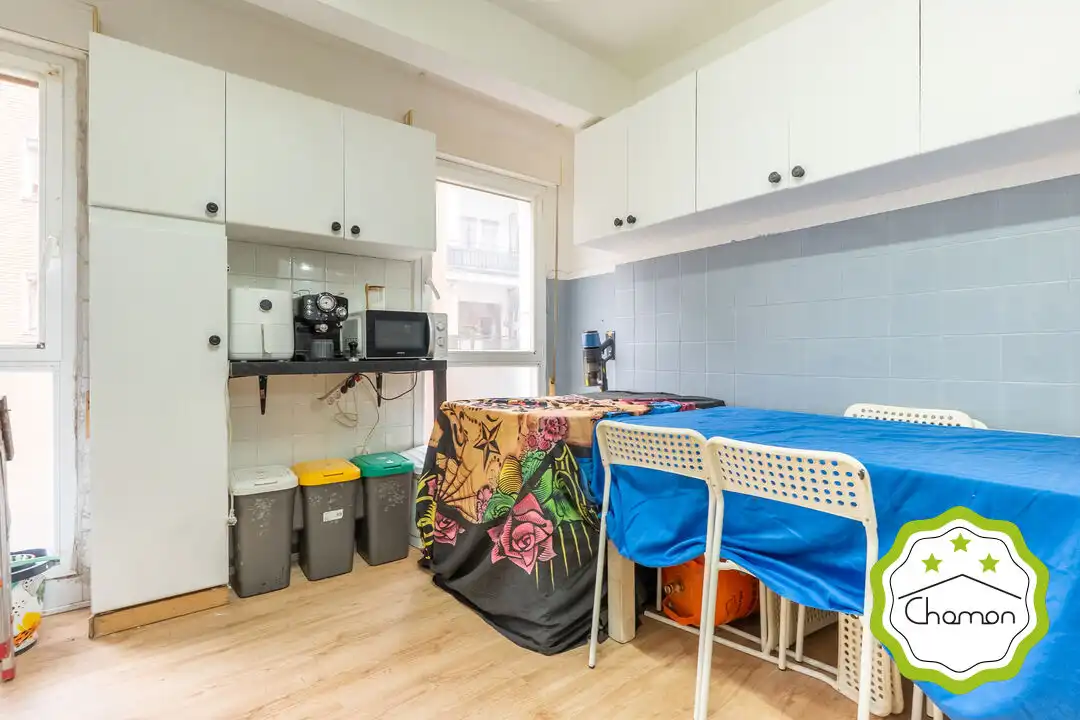 Kitchen of Flat for sale in Bilbao   with Private garden and Storage room