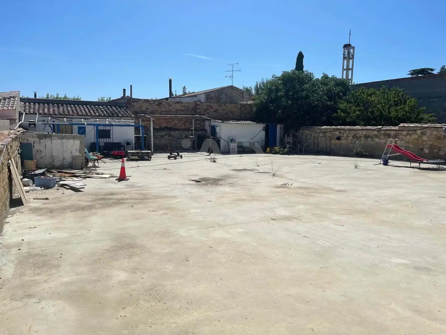 Finca rústica en venta en Poleñino