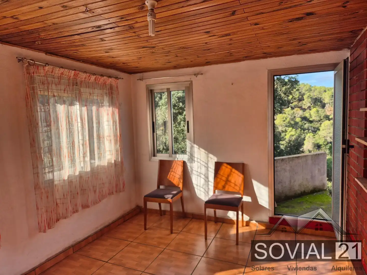 Sala de estar de Casa o chalet en venta en Barcelona con Jardín privado y Terraza