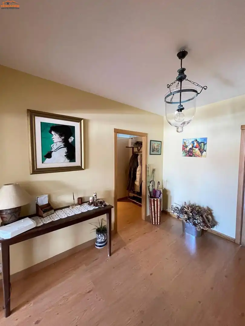 Piso en venta en Tomiño con Calefacción, Terraza y Balcón