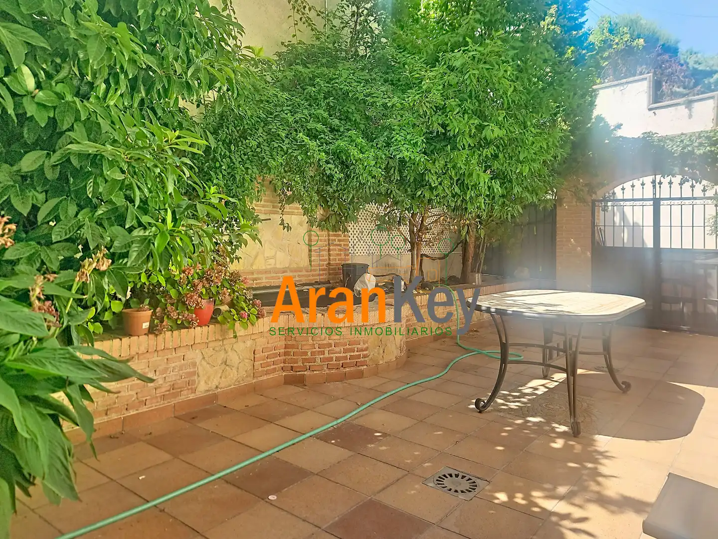 Garden of Houses for sale in Aranjuez  with Air Conditioner, Private garden and Terrace