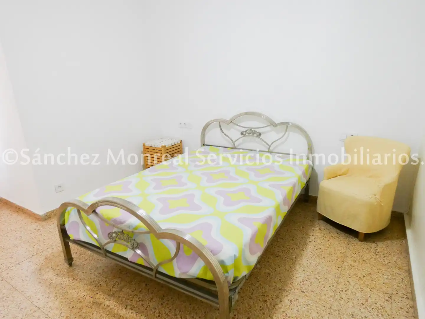 Habitación de Piso de alquiler en Alcázar de San Juan con Aire acondicionado, Terraza y Amueblado