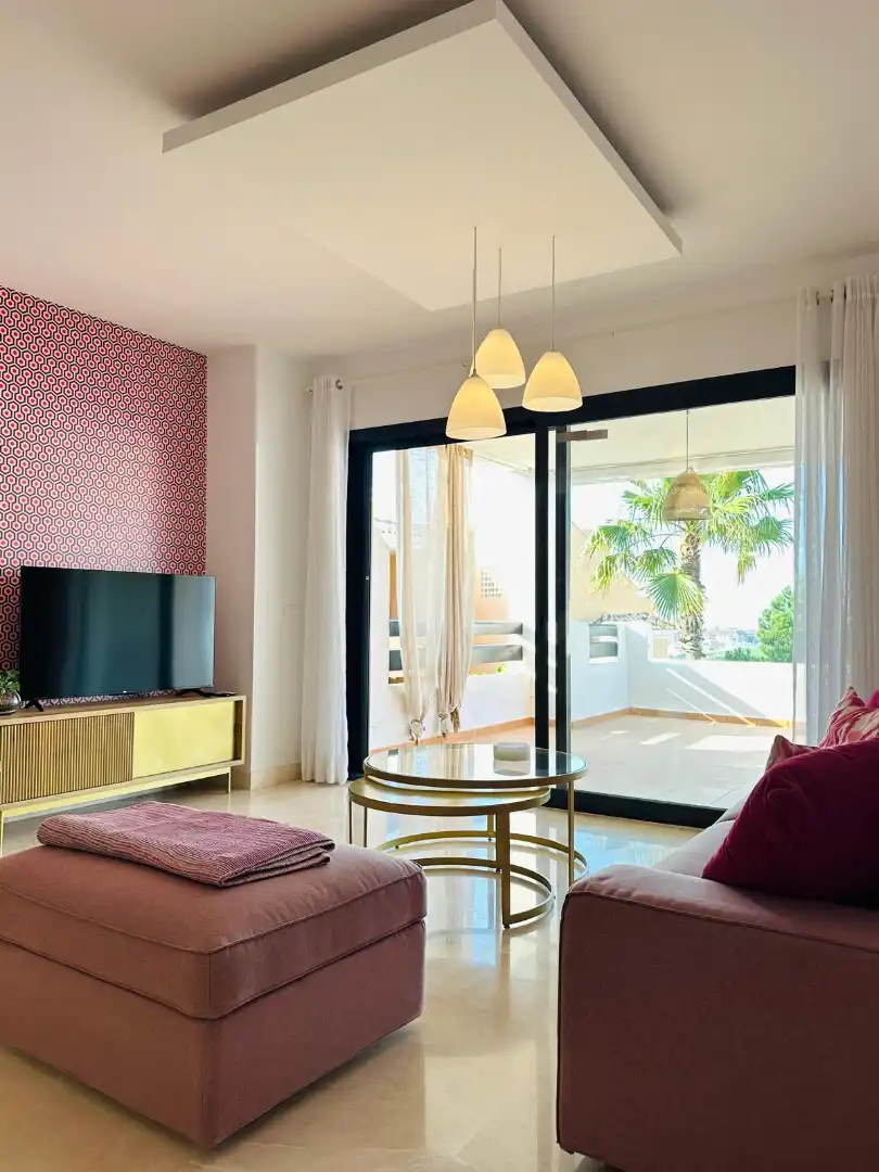 Wohnzimmer von Wohnung zum Verkauf in Estepona mit Terrasse, Abstellraum und Ofen