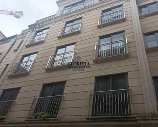 Exterior view of Flat for sale in Pontevedra Capital   with Heating, Terrace and Storage room