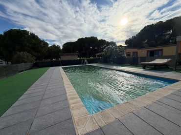Casa rústica con piscina en venta en N/A
