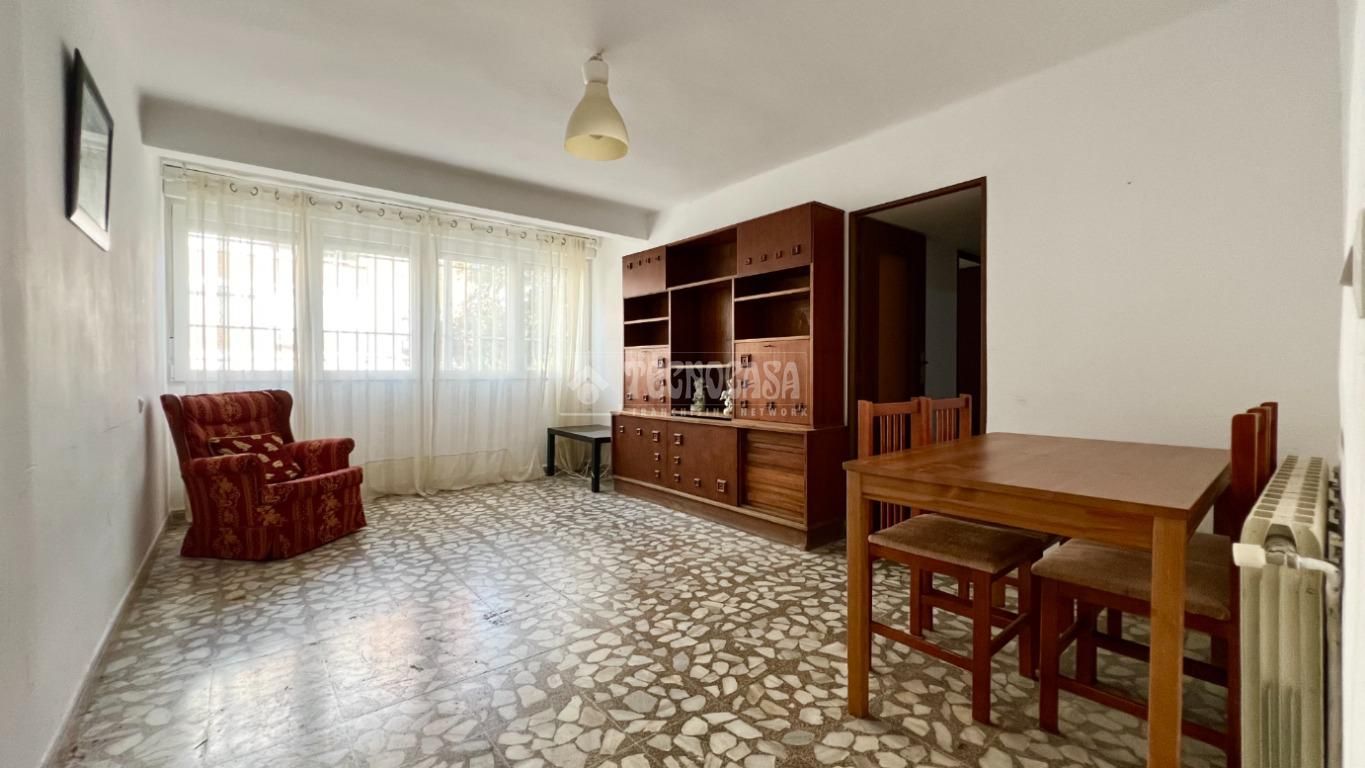 Living room of Flat for sale in  Madrid Capital  with Heating and Terrace