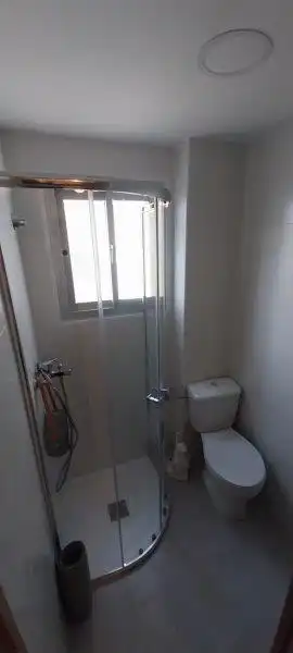 Baño de Piso de alquiler en Málaga con Terraza