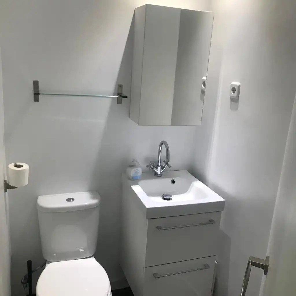 Bathroom of Flat for rent in Madrid  with Heating, Parquet flooring and Furnished