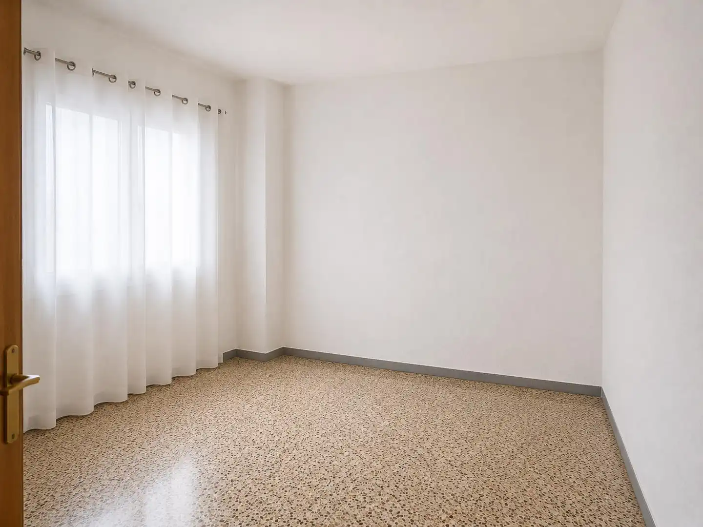Bedroom of Flat for sale in Badalona  with Balcony