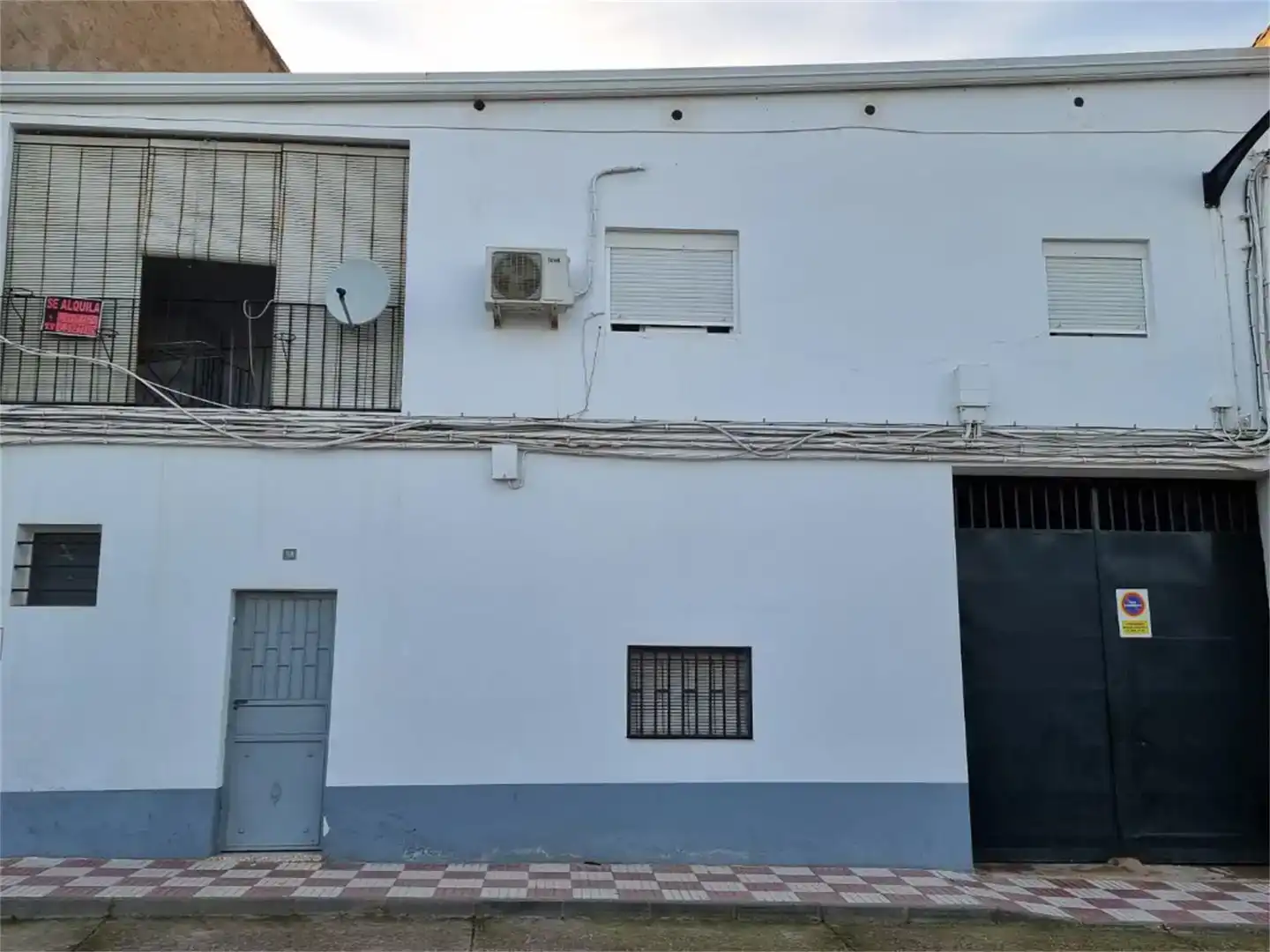 Exterior view of Flat for rent in Navalvillar de Pela, Badajoz