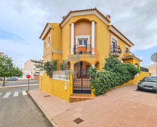 Vista exterior de Casa o xalet en venda en Huércal-Overa amb Terrassa, Traster i Moblat