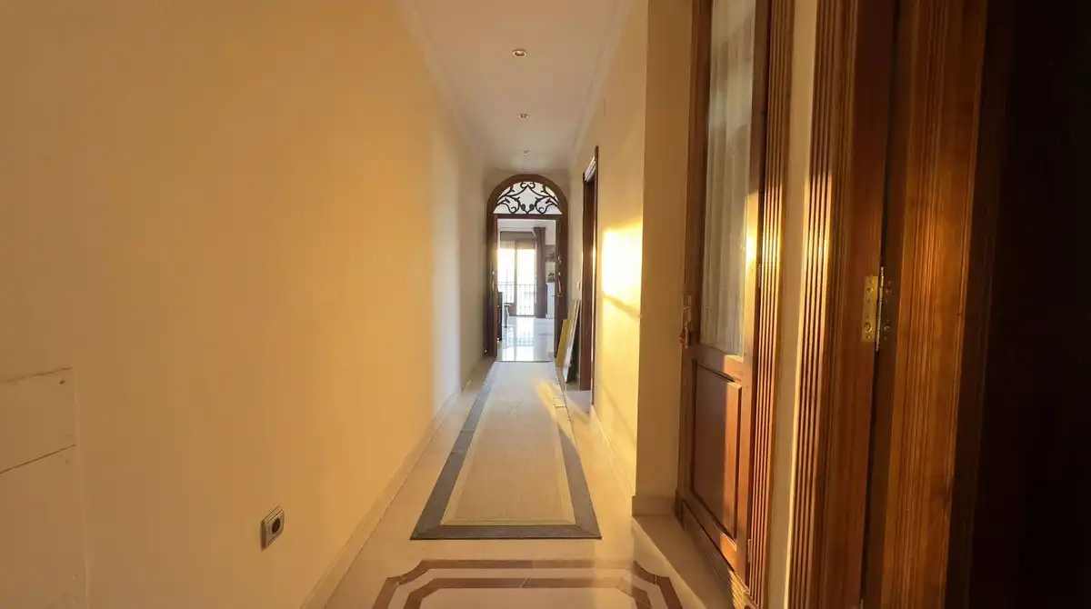 Maisonette zum Verkauf in Ronda mit Klimaanlage, Terrasse und Alarm