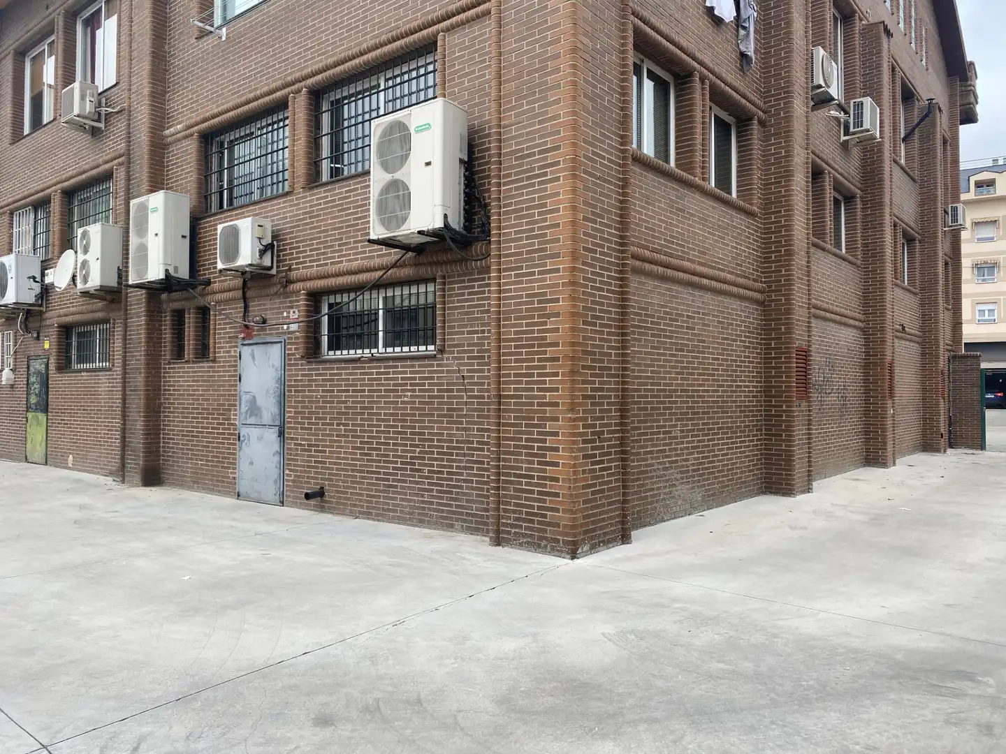 Gewerbefläche zum Verkauf in Avenida de Honorio Lozano, imagen 6
