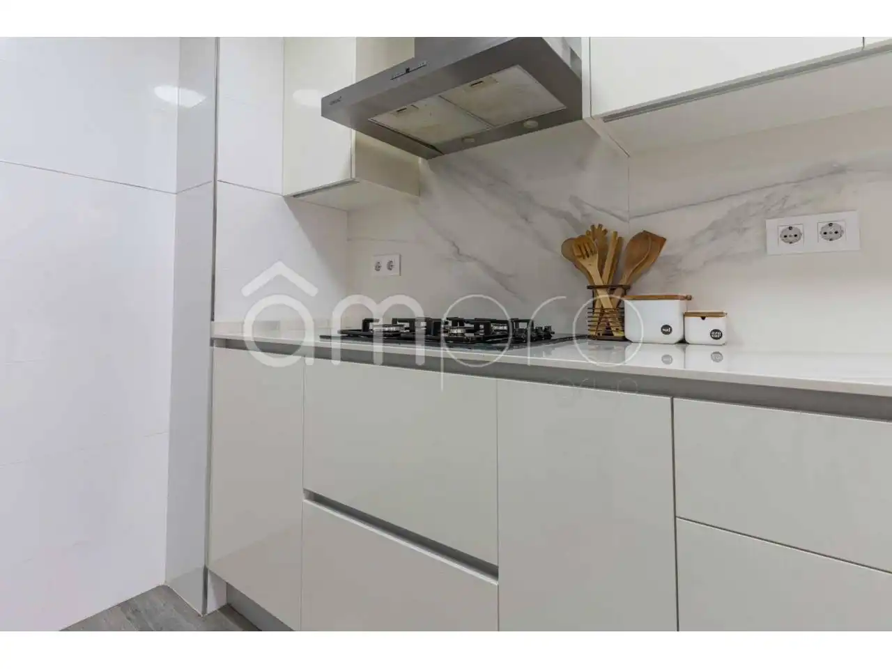Küche von Wohnung zum Verkauf in Torredembarra mit Terrasse und Balkon