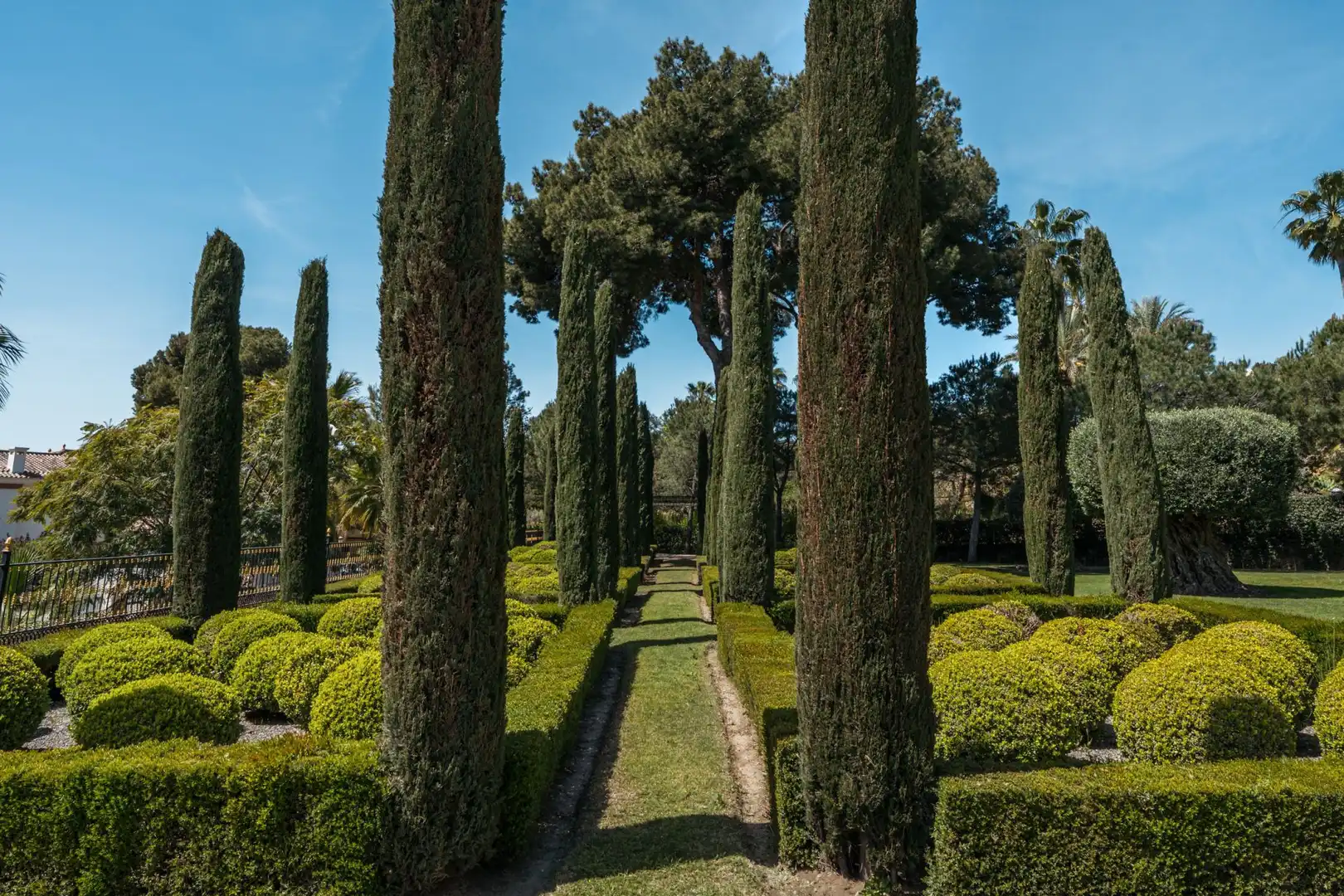 Jardín de Casa o chalet en venta en Marbella con Aire acondicionado, Calefacción y Jardín privado