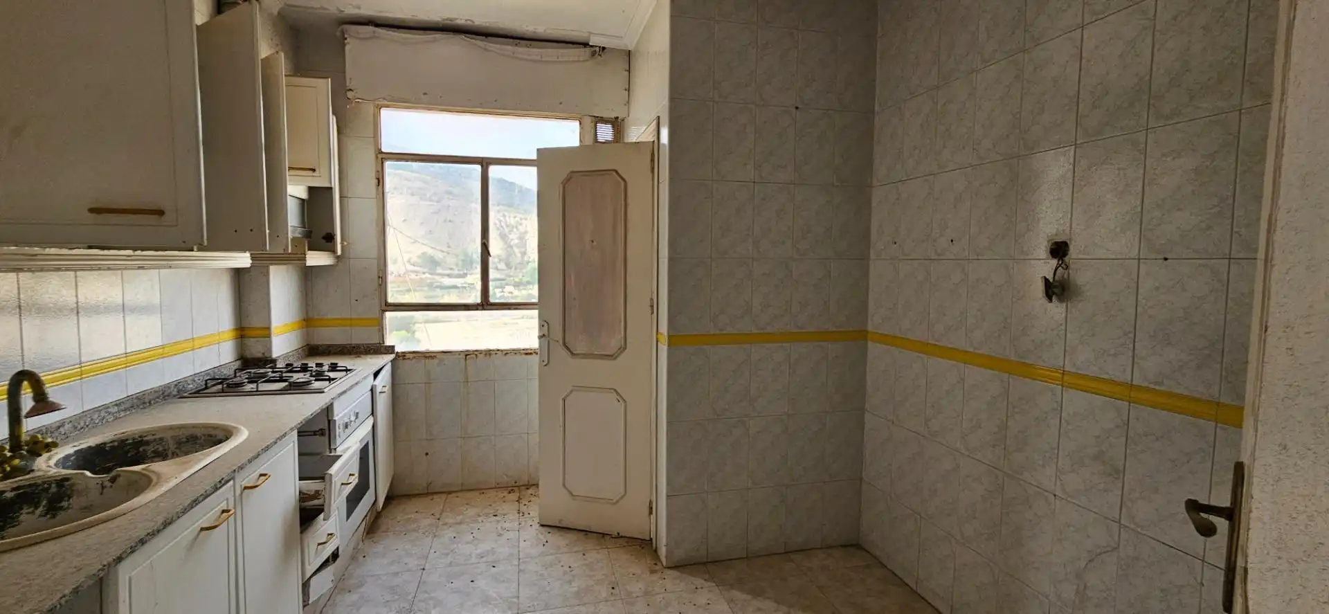 Cocina de Piso en venta en Cieza con Terraza