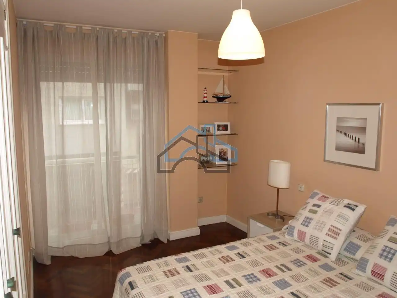 Apartamento con ascensor en alquiler en Cambre, imagen 8