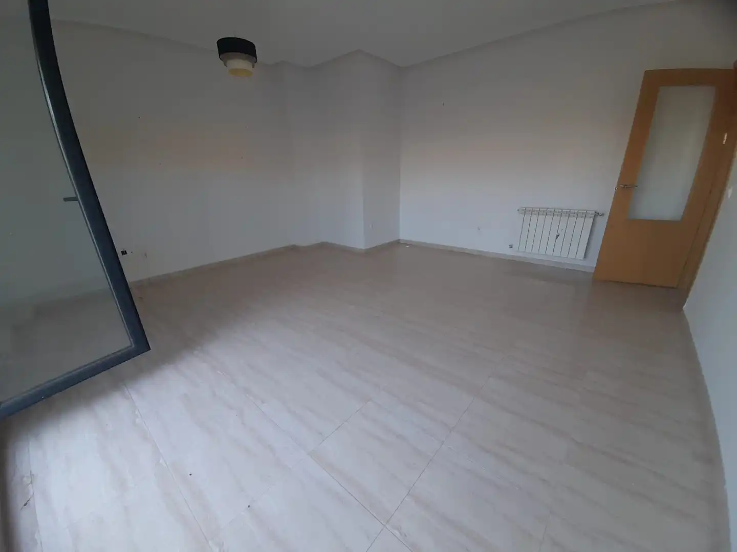 Planta baja en venta en Puertollano con Calefacción, Trastero y Piscina comunitaria