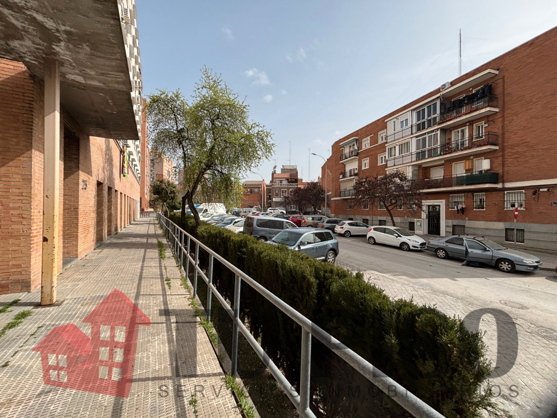 Flat for sale in Calle de Sierra Elvira, Numancia