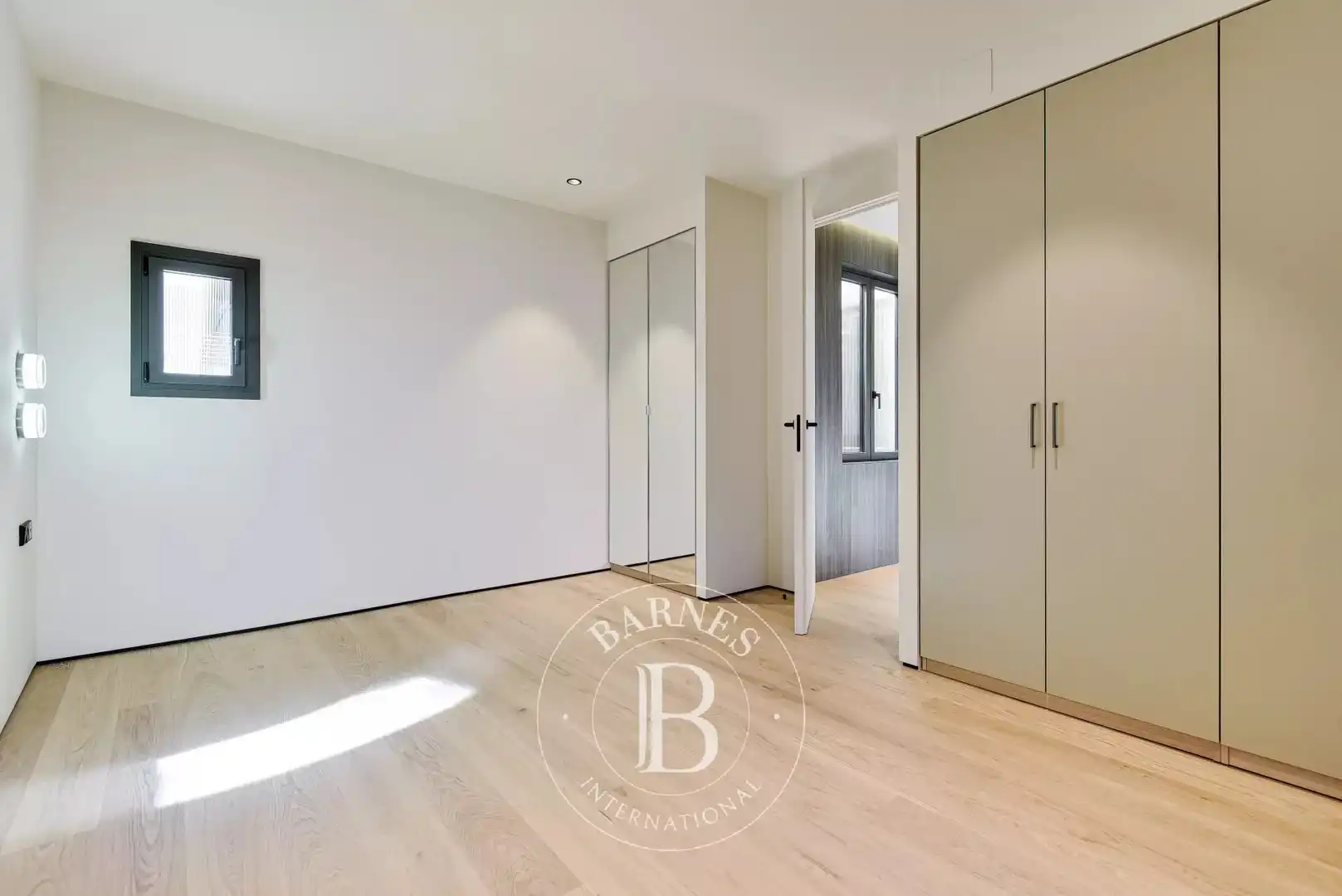 Schlafzimmer von Dachboden zum Verkauf in Barcelona mit Klimaanlage, Heizung und Terrasse