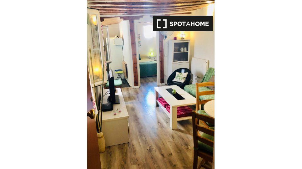 Piso de alquiler en Palacio