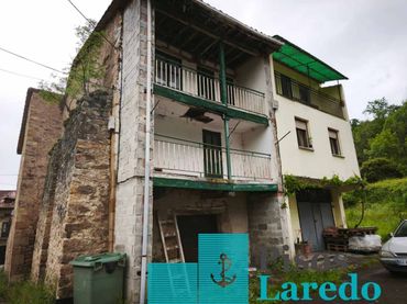 Casa en venda a Calle La Plazoleta
