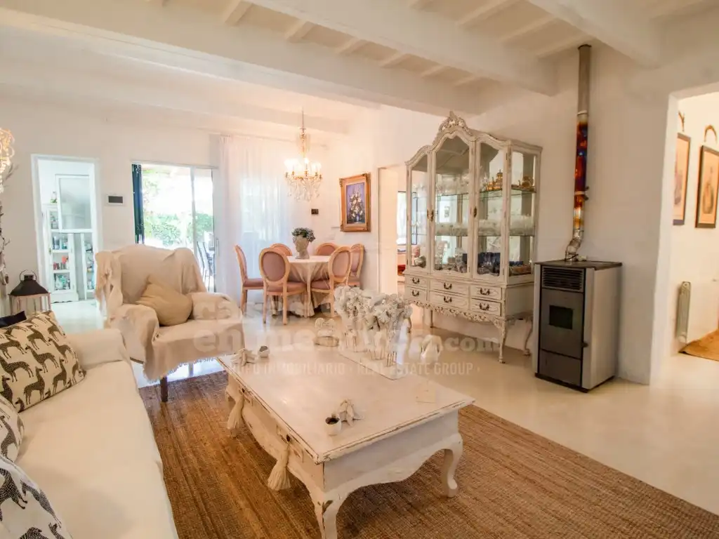 Living room of Country homes for sale in Maó - Mahón  with Private garden