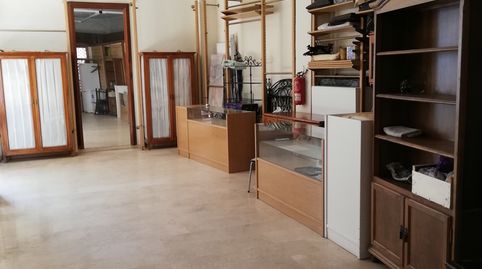 SE VENDE LOCAL COMERCIAL EN LA ZONA DE LA CALLE ANCHA